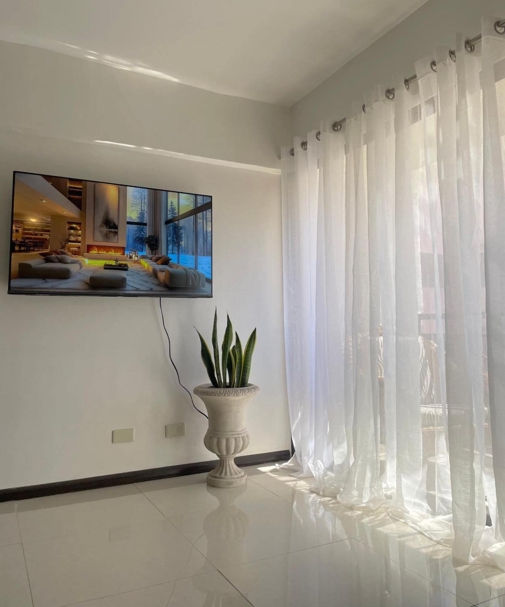 The Premier Suite Lapu-Lapu City Zewnętrze zdjęcie